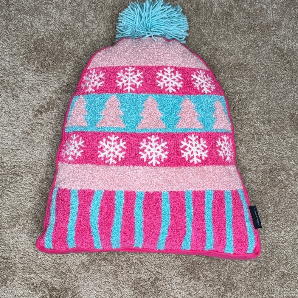 Cynthia Rowley Accent Throw Pillow Large Festive Giftable Hat OS (NEW)